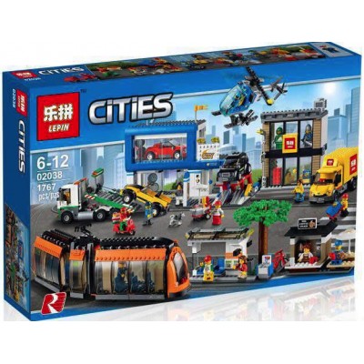 02038 Lepin Городская площадь